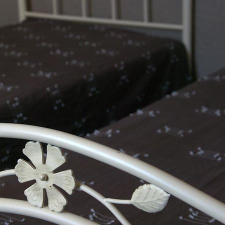 Hotel Du Cheval Blanc Saint-Rémy-de-Provence エクステリア 写真