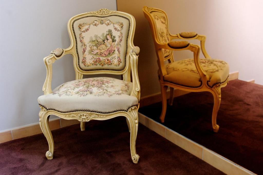 Hotel Du Cheval Blanc Saint-Rémy-de-Provence エクステリア 写真