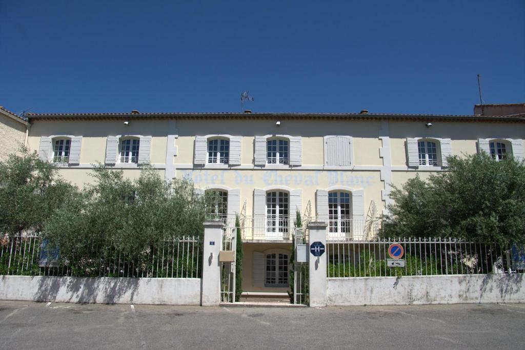 Hotel Du Cheval Blanc Saint-Rémy-de-Provence エクステリア 写真
