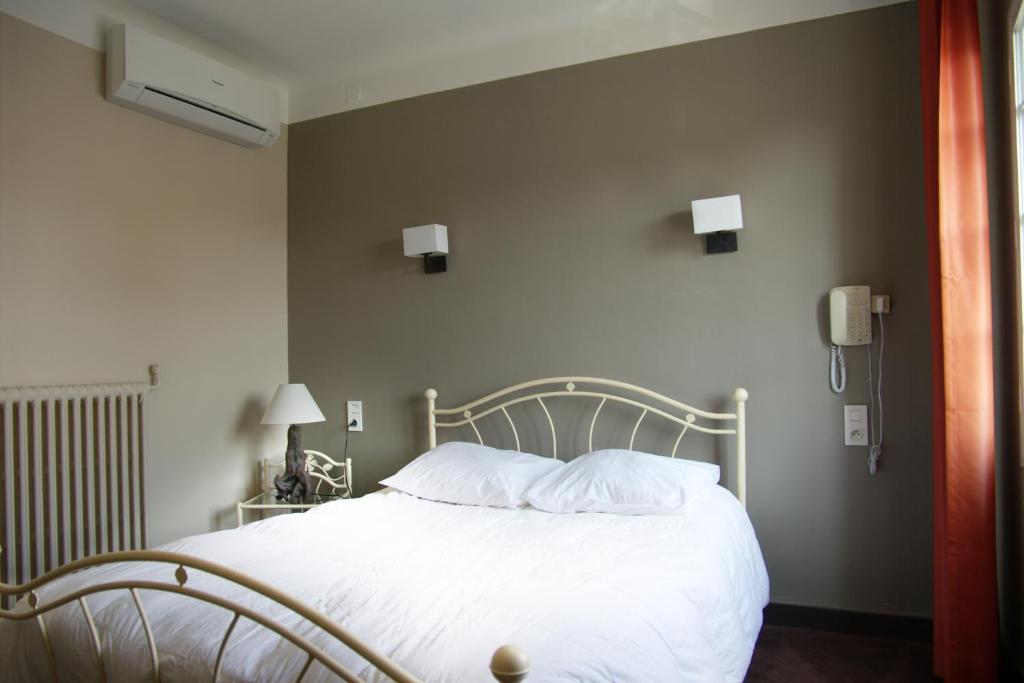 Hotel Du Cheval Blanc Saint-Rémy-de-Provence エクステリア 写真