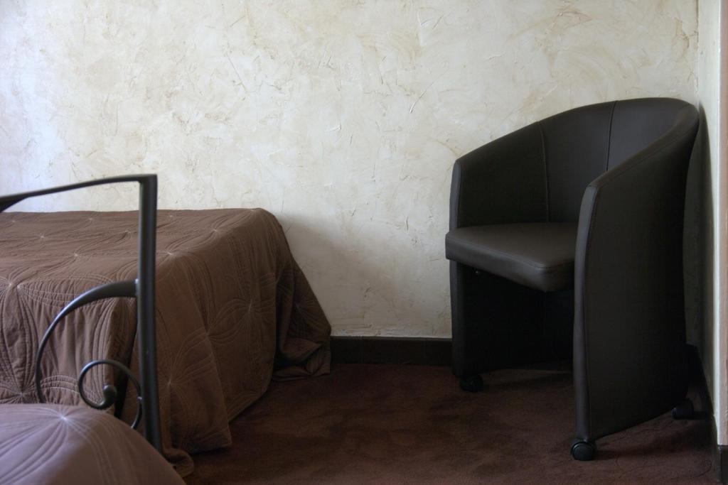 Hotel Du Cheval Blanc Saint-Rémy-de-Provence 部屋 写真